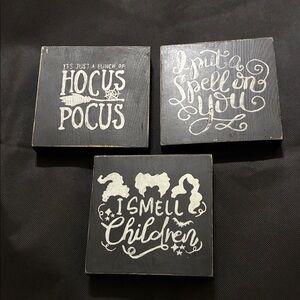 Black and White Halloween Themed Wooden Signs Hocus Pocus